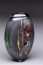 Robert Pierini (né en 1950). Vase de forme ovale aplatie...