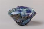 Jean-Claude Novaro (né en 1943)
Vase de forme triangulaire en verre...