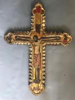 Croix d'iconostase
Cette belle crucifixion sur bois, peinte sur fond doré...