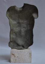 Igor MITORAJ (1944-2014)
Persée
Buste en bronze à patine verte, signé et...