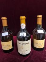 Une BOUTEILLE Côtes du Jura, vin jaune, Marcel Cavelier, 2004,...