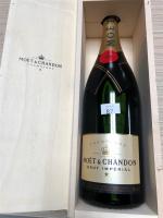 Un JEROBOAM Champagne Moet et Chandon Brut impérial, sans année,...