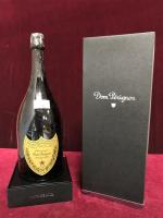 Un MAGNUM Champagne Dom Perignon Vintage, 2002, dans coffret. En...
