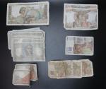 Ensemble de 19 billets d'anciens francs : 10 000 Fr...