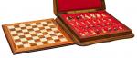 Coffret bois et plateau marqueté de jeu d'échecs.  Pièces...