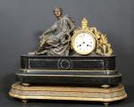 Pendule d'époque Napoléon III en bronze patiné et doré sur...