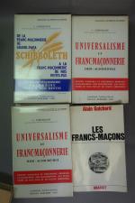 Franc-Maçonnerie. Ensemble de 59 livres et revues brochés modernes dont...
