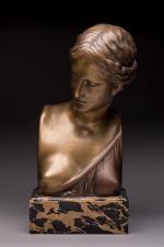 " Buste de femme d'après l'antique ". Sujet en bronze...