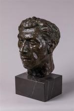 Fragoso Joao (1913-2000). " Tête d'homme ". Sujet en bronze...