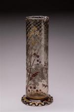 Emile Gallé (1846-1904). Vase de forme tubulaire à corps torsadé...