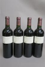 Bordeaux rouge. Huit bouteilles comprenant : trois bouteilles mouton cadet...