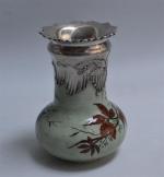 Félix Optat MILET (1838-1911)
Vase en faïence émaillée à décor végétal...