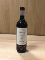 Une Bteille de rouge Clémentin de Pape Clément grand vin...