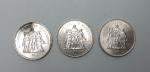 Trois pièces commémoratives de 50 francs en argent, 1976, 1977...