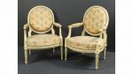 *Paire de fauteuils à la Reine d'époque Louis XVI en...