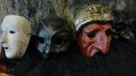 4 Véritables masques Vénitiens en cire de la Commedia Dell'arte :...