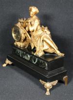 PENDULE en régule doré, époque Napoléon III, à décor d'une...