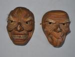 JAPON
Deux masques du théâtre No 
H.: 12 cm l.: 9.5...