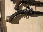 AFRIQUE DU NORD / MOYEN-ORIENT, pistolet à silex monture bois...