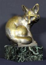 FONTINELLE Louis (1886-1964) : Fennec. Bronze argenté signé. Haut :...