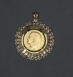 Médaille en or 750 millièmes à l'effigie de la Vierge...