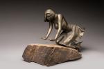 Christian Maas (né en 1951)
« Fillette accroupie »
Sujet en bronze...