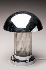 PETITOT attribué à
Lampe veilleuse à base et coupelle en métal...