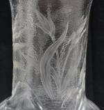 attribué à BACCARAT pour Edmond ENOT Paris 
Vase en cristal...