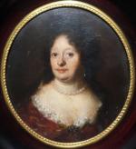 Ecole française fin du XVII's : Portrait d'une dame de...