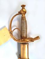 ITALIE, épée de cavalerie aux armes de Savoie, monture bronze...