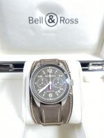 BELL & ROSS BR126 MILITARY TYPE. Vers 2011 Chronographe bracelet...