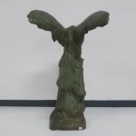 DRAGO EDITEUR - La Victoire de Samothrace. Sculpture en bronze...