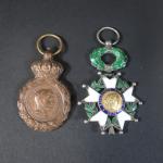 MILITARIA : Médaille de Sainte-Hélène en bronze (instituée en 1857)...
