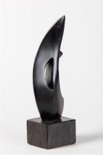 Alexandre Noll (1890-1970)
Sculpture " Flamme " en ébène. Signée. H....