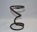 SUPPORT de vase en bronze en forme de serpent enroulé
H.:...