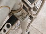Un vélo de course MERCIER (Saint-Etienne) – gris argent -...