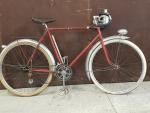 Un vélo MANUFRANCE (Saint Etienne) – rouge - vers 1936...