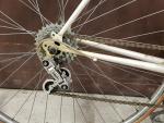 Un vélo de course PEUGEOT « Super Compétition » – blanc nacré...