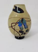 Robert PIERINI (1950) - un vase en verre à décor...