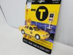 REAL TOY (USA, 1/43ème) Ford Crown Victoria Taxi new-yorkais, sous...