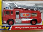 DINKY G.B. réf 285 camion de pompiers Merry Weather Leyland...