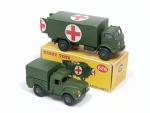 DINKY G.B. , 2 modèles militaires :réf 626 Military Ambulance...