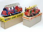2 jouets pompiers en tôle lithographiée, à friction  :MT...