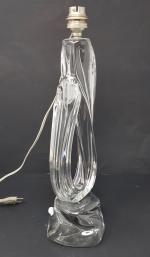 DAUM - Une lampe en cristal vers 1970/1980 - signée...