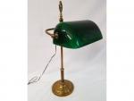 Une lampe de bureau en bronze - abat jour en...
