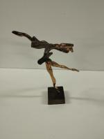 Yves LOHE (Né en 1947) - Danseur - Bronze signé...