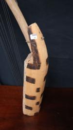 Harpe Ngombi - L.71 cm - (peau accidentée)