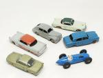 DINKY FRANCE, 6 modèles usagés :
Plymouth Belvédère, Peugeot 403 et...