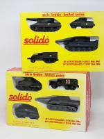SOLIDO, 2 coffrets contenant chacun 4 véhicules militaires (éditions commémoratives...