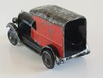 TAYLOR & BARRETT (Angleterre, v.1930) camionette "Royal Mail van', en...